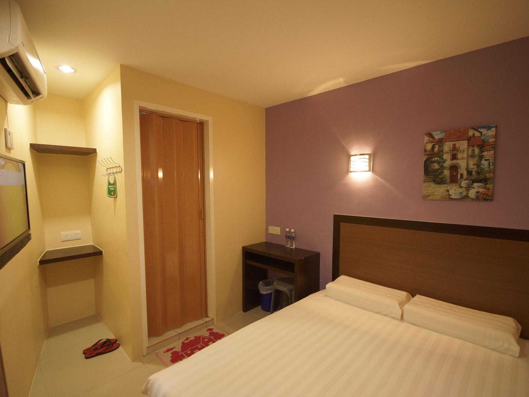 One Point Hotel Кучинг Экстерьер фото